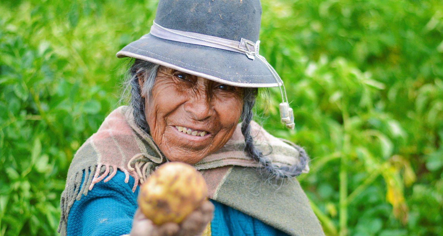 Aymara woman Peru header(resized)